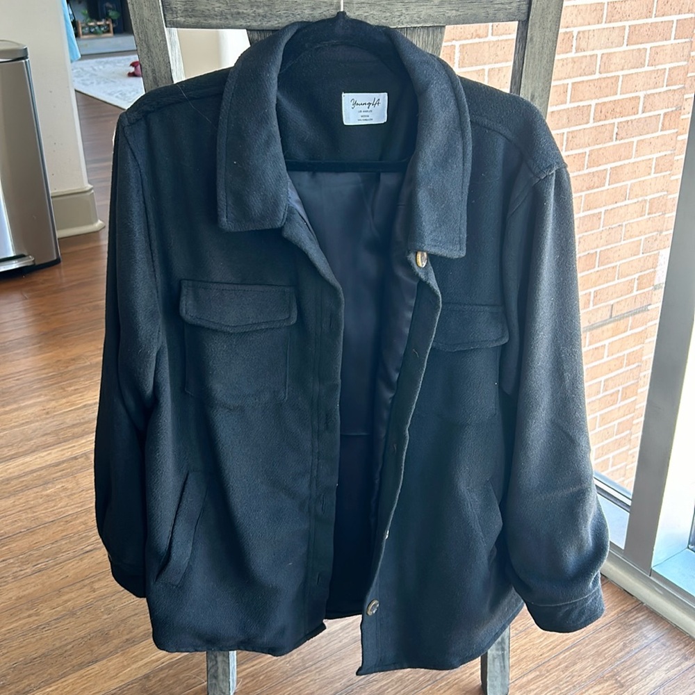 Black Young LA Women’s oversized shacket jacket size medium